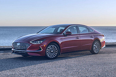 2023 Hyundai Sonata Hybrid Prices, Reviews, and Pictures | Edmunds